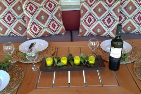 Olive Garden Guest House Kyparissia Exterior photo